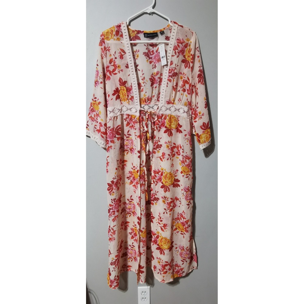 New York & Company Floral Duster Kimono Pink Yellow Lace Trim Medium NWT